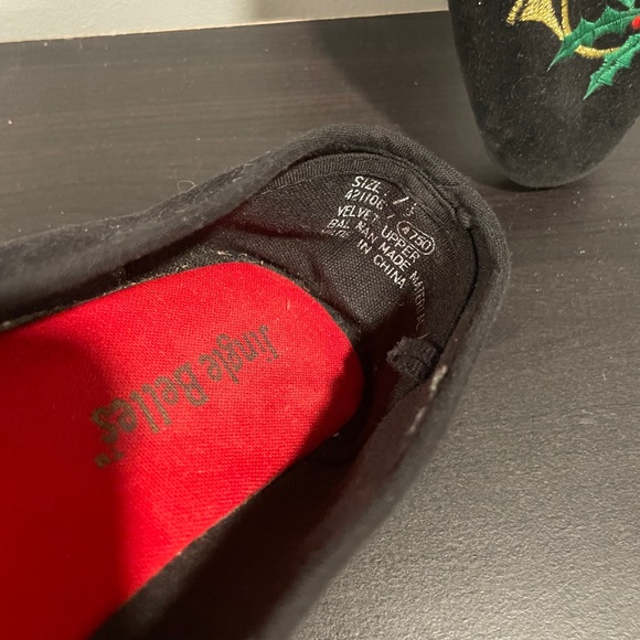 Jingle Belles Velvet Ballet Flat - Picture 7 of 7